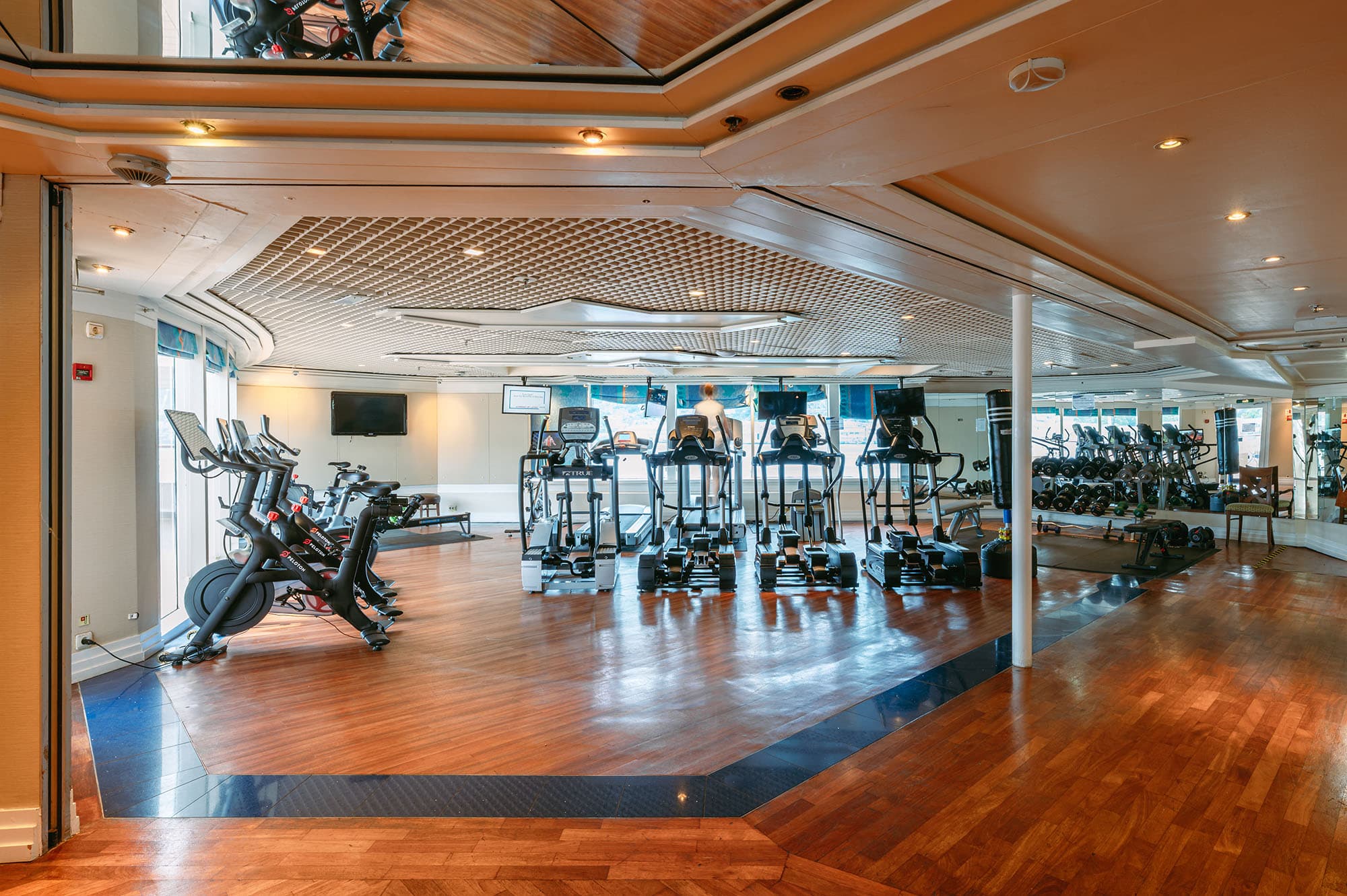 Fitness Center — photo 2